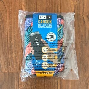 Feather Pattern Can Sleeve